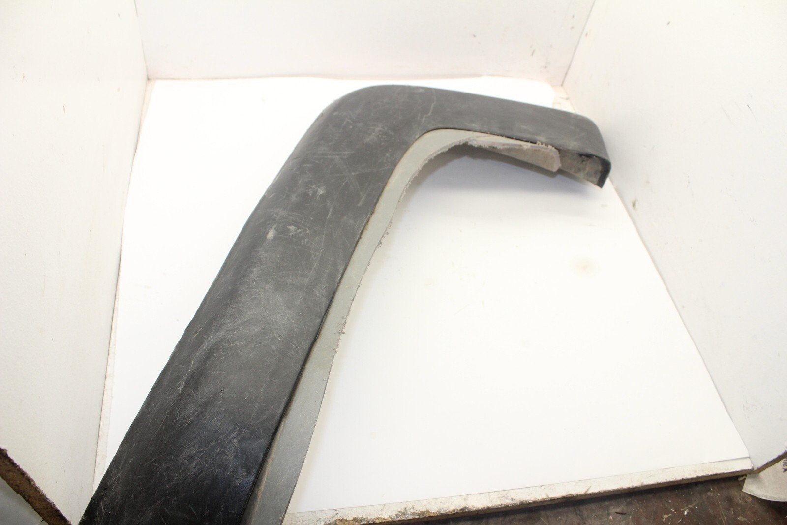 96-04 POLARIS SPORTSMAN MAGNUM XPLORER REAR BACK RIGHT FENDER FLARE