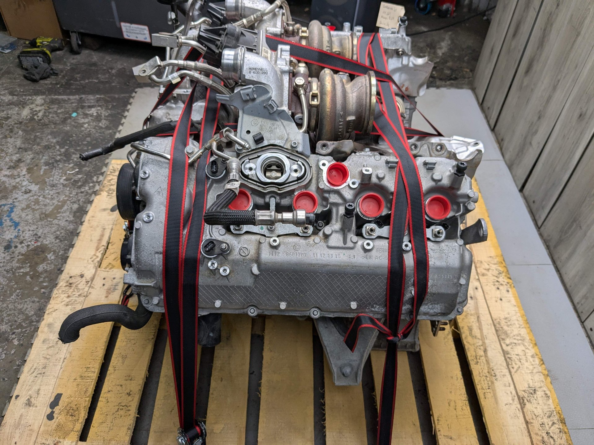 18-20 OEM BMW G05 G07 X5 50i X7 50i Engine Motor Long Block