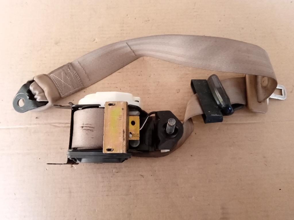 Left Front Seat Belt