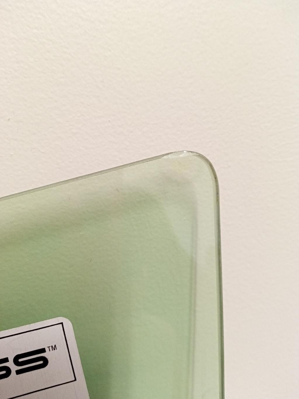 Left Front Door Glass