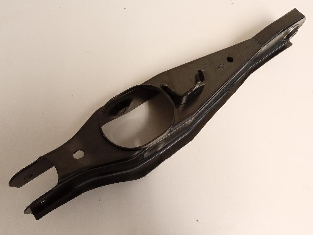 Left Rear Lower Control Arm