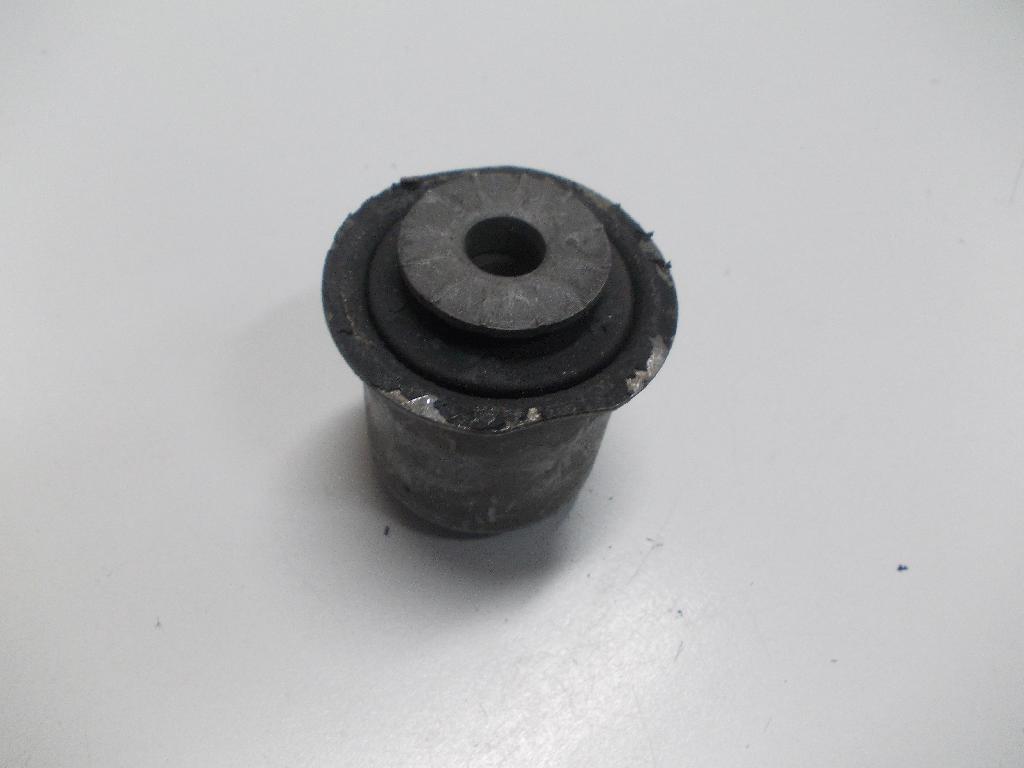 Rear Top Arm bush -Front