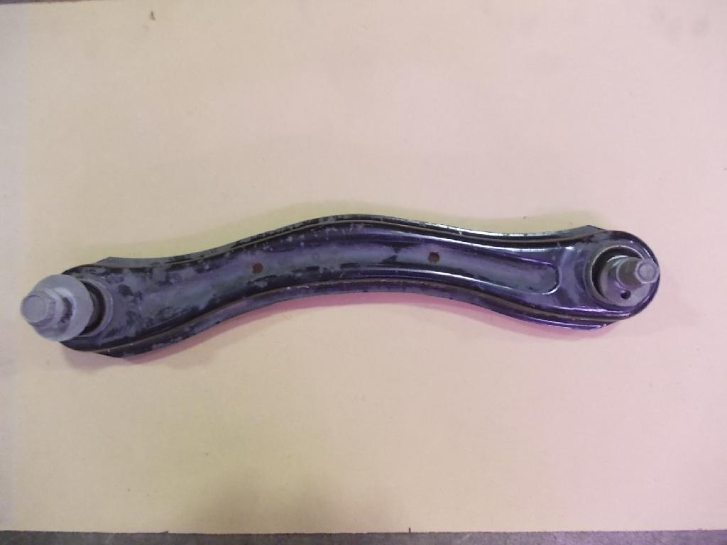 Left Rear Upper Control Arm