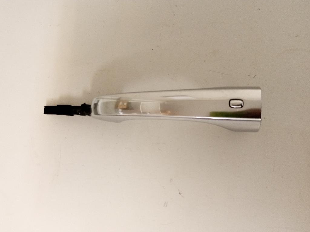 Right Front Exterior Door Handle