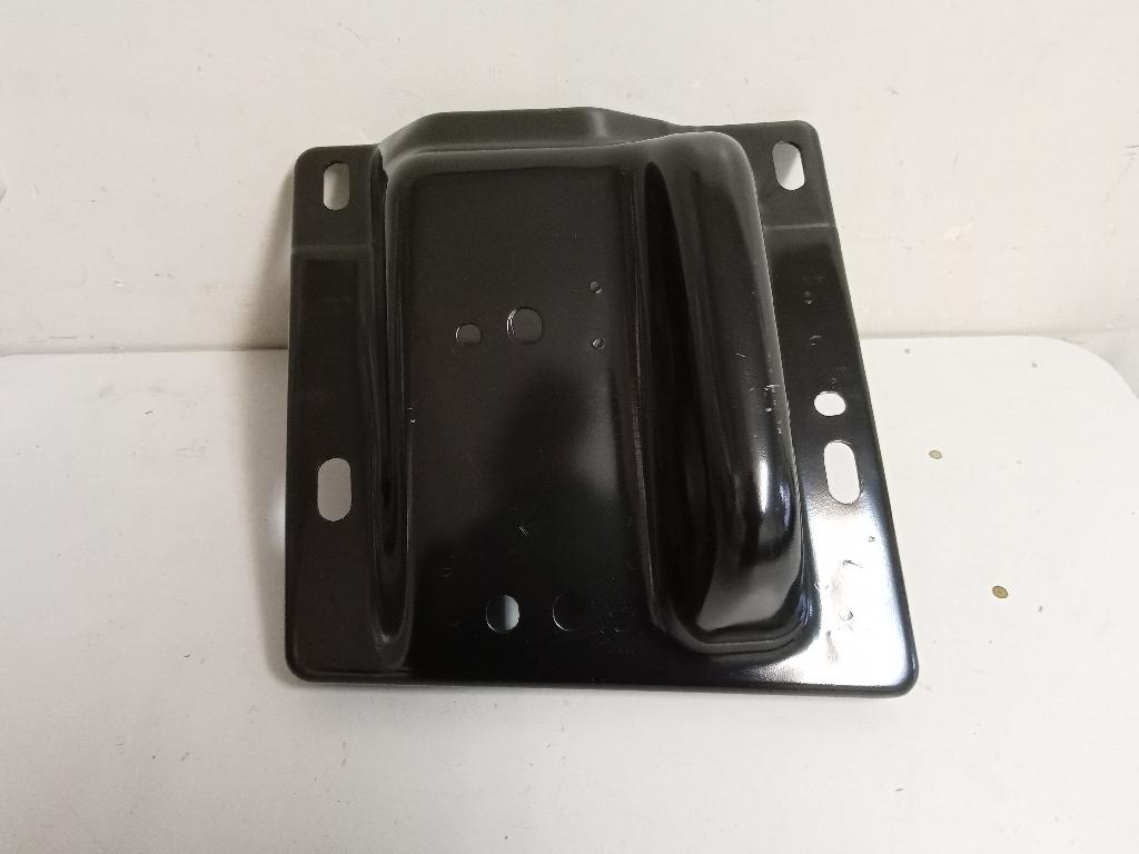 Left Front Bumper Iron