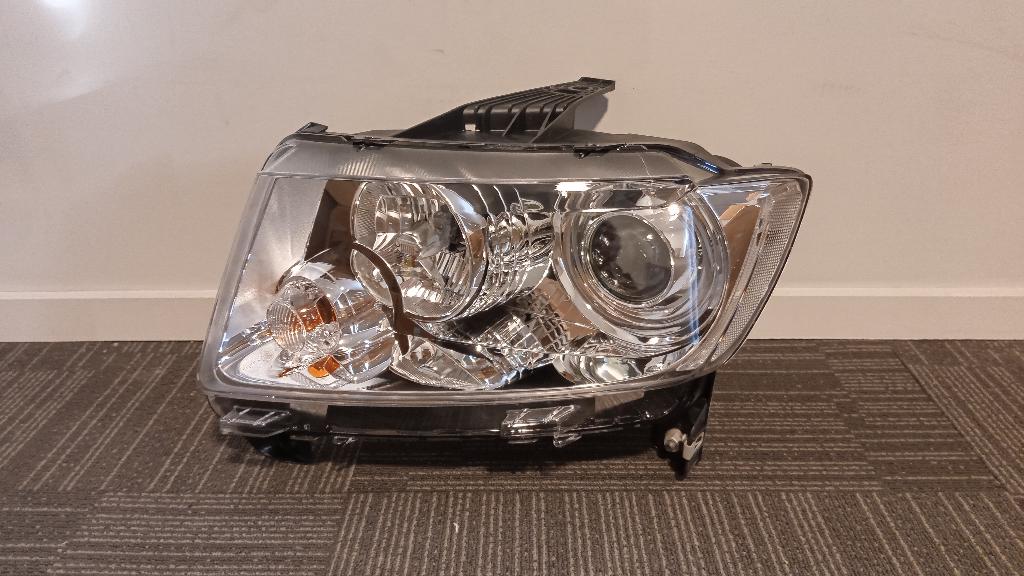 Left Headlight