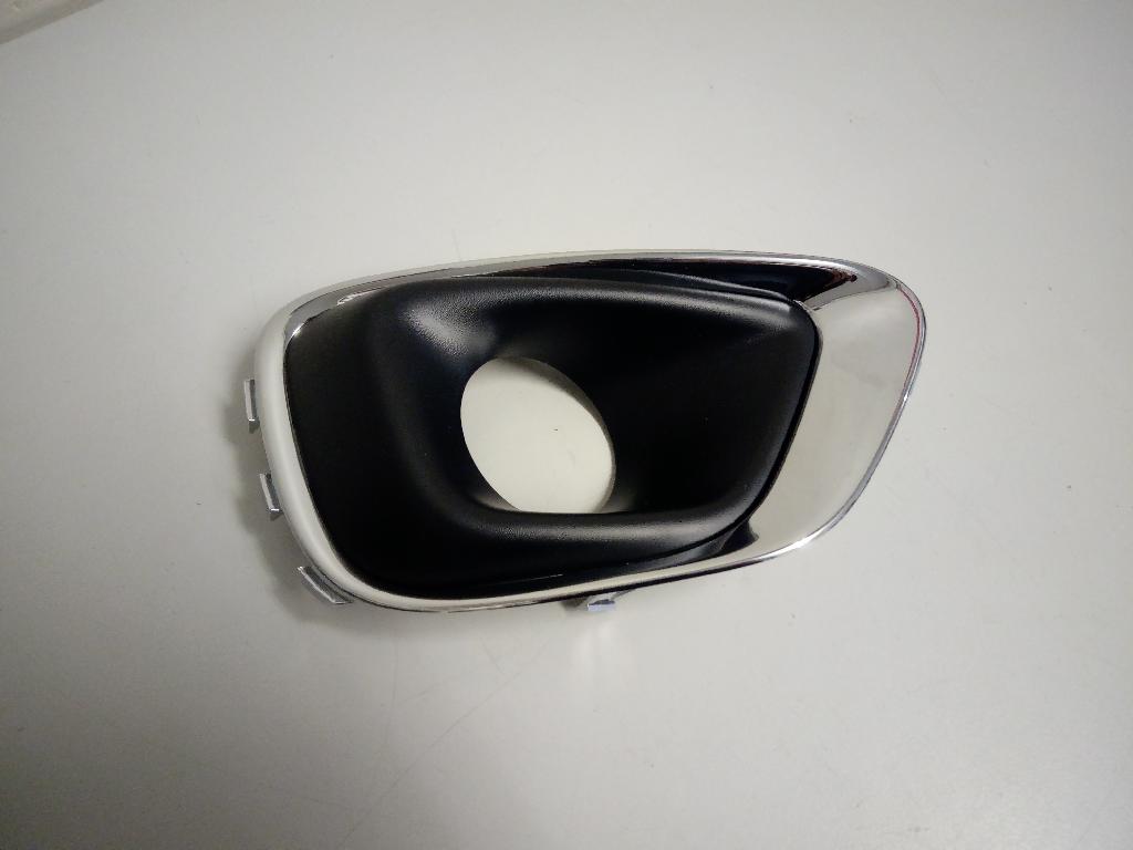 Right Spotlight Bezel