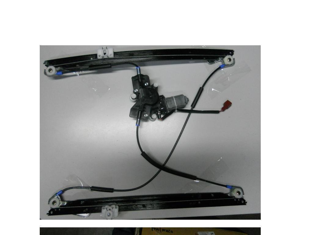 Right Front Door Elec Regulator