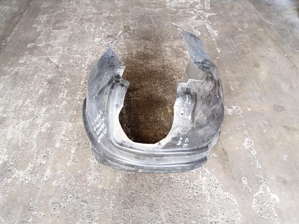 Right Front Guard Liner