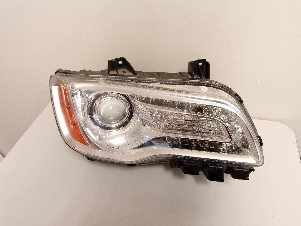 Right Headlight