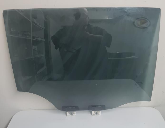 Right Rear Door Glass