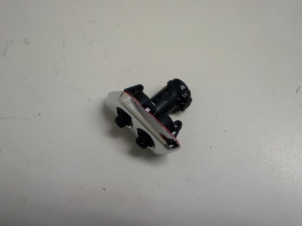 Left Front Headlight Washer