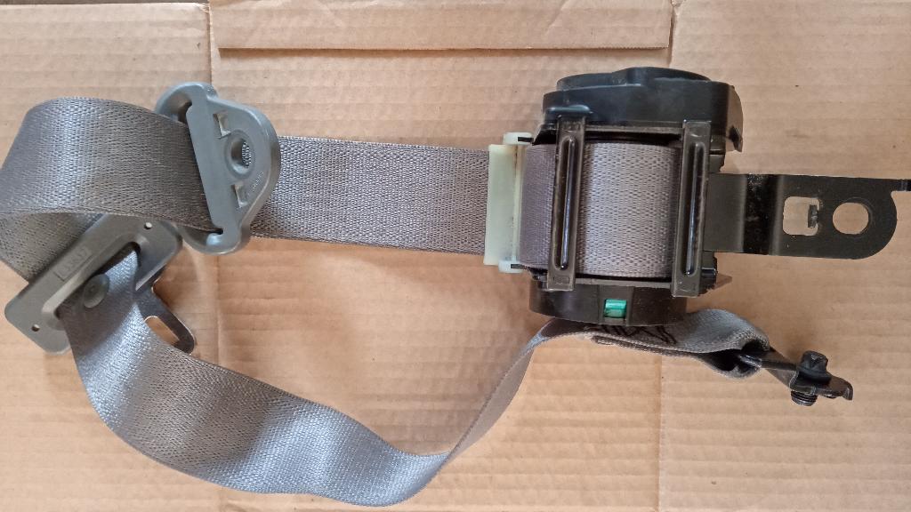 Left Front Seat Belt