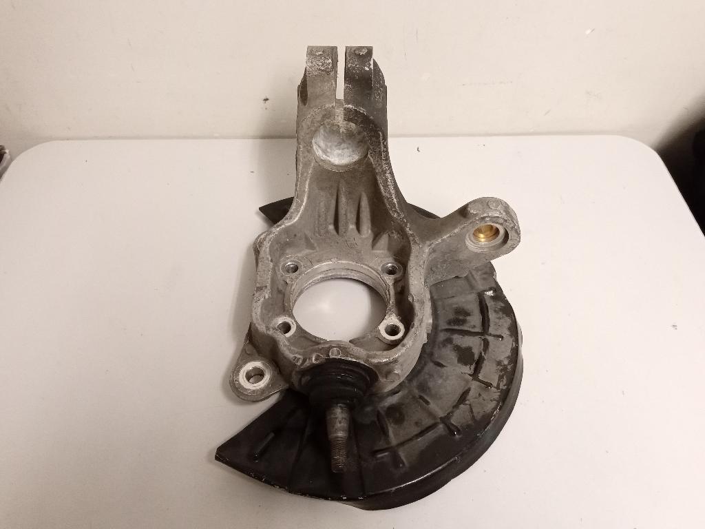 Right Front Hub Carrier