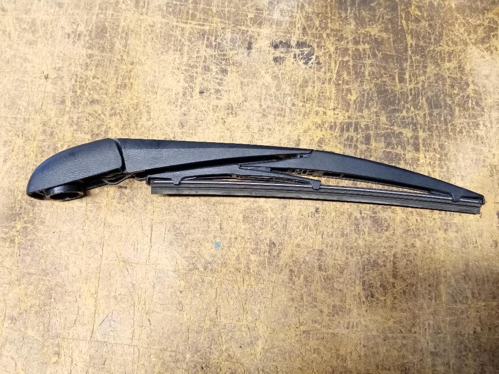 Rear Wiper Arm