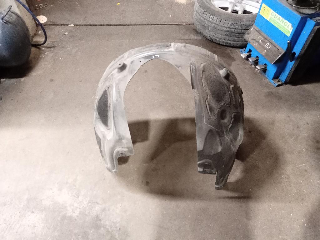 Left Front Guard Liner