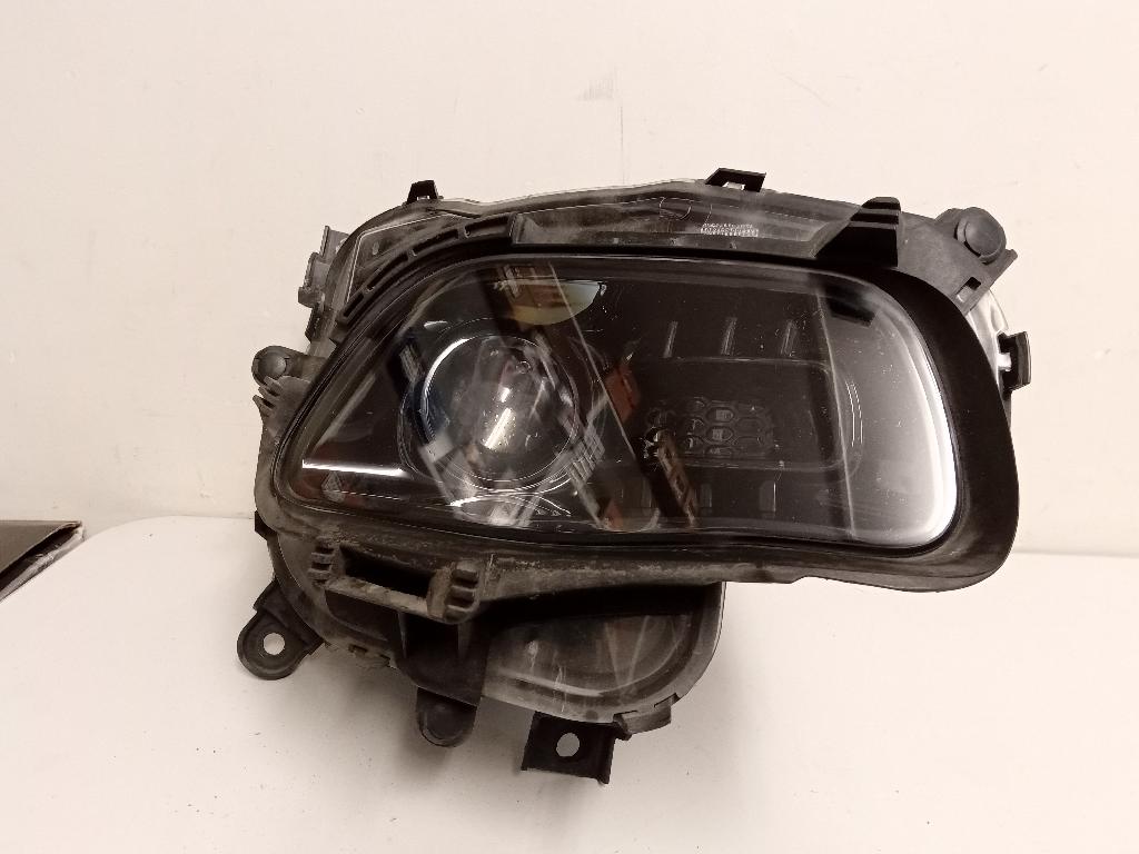 Right Headlight