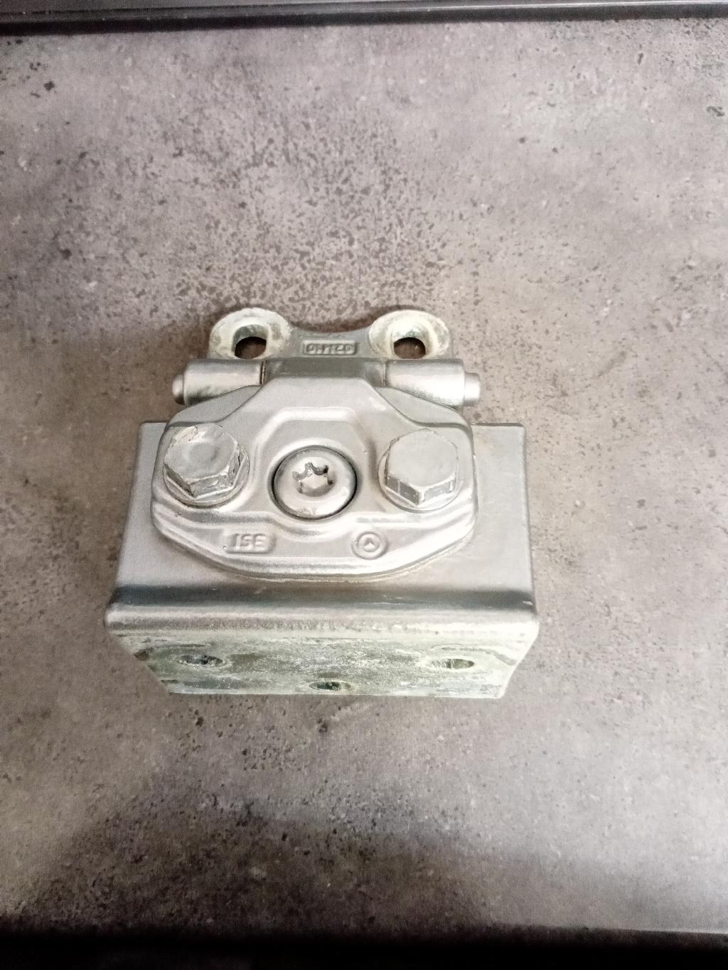 Right Front Door Top Hinge