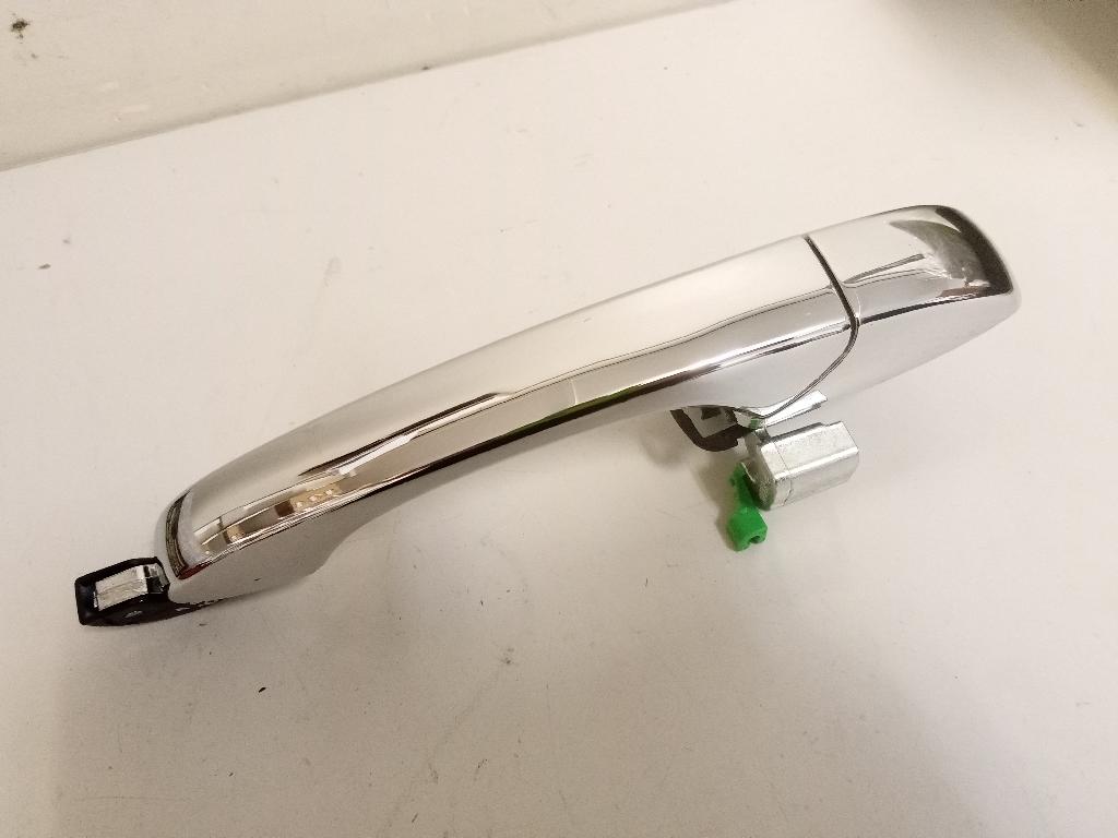 Right Front Exterior Door Handle
