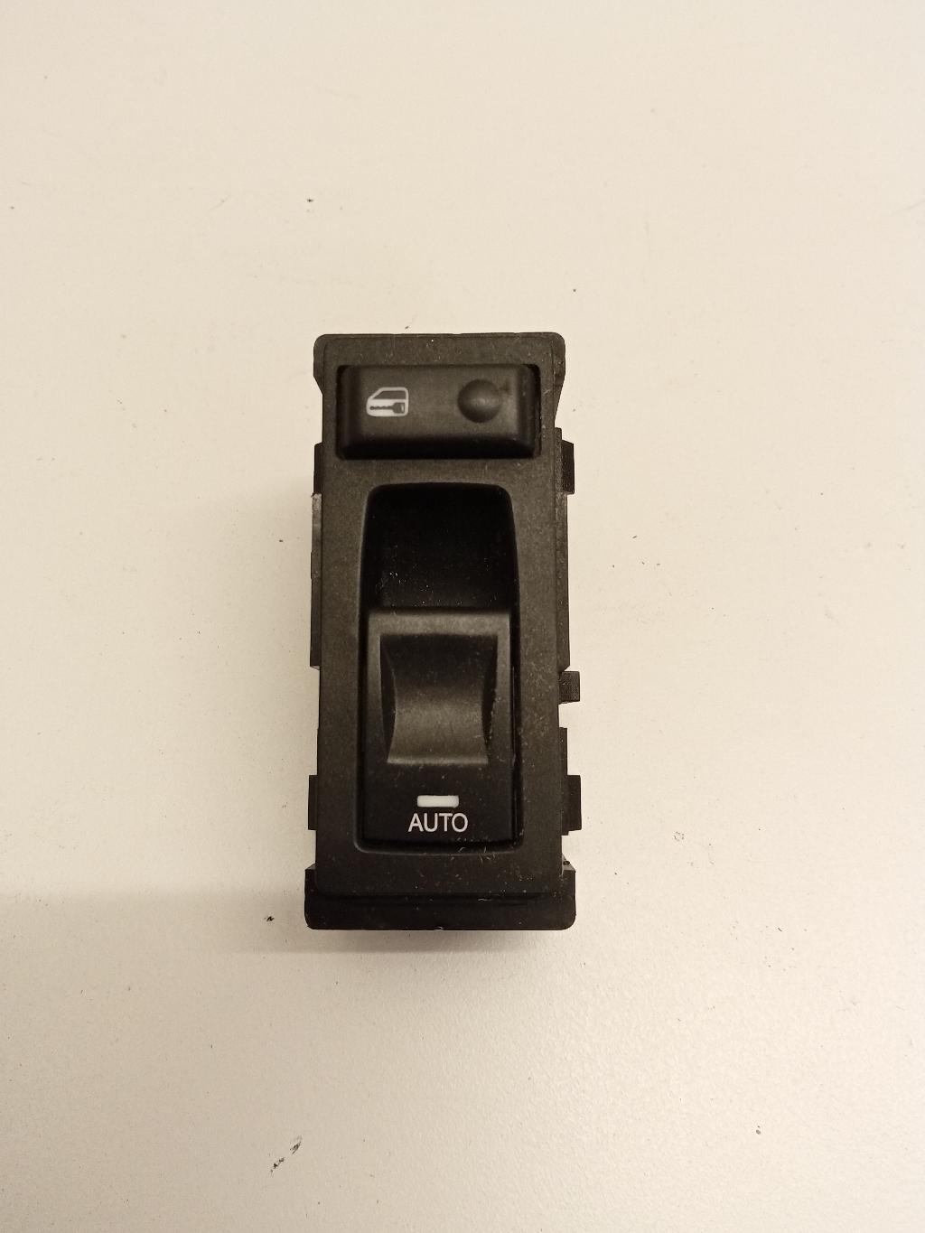 Left Front Window Switch