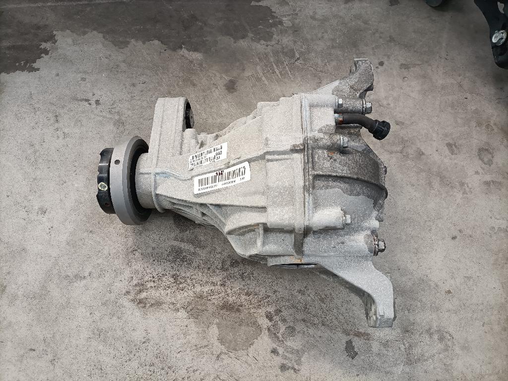 Rear Differential Assembly