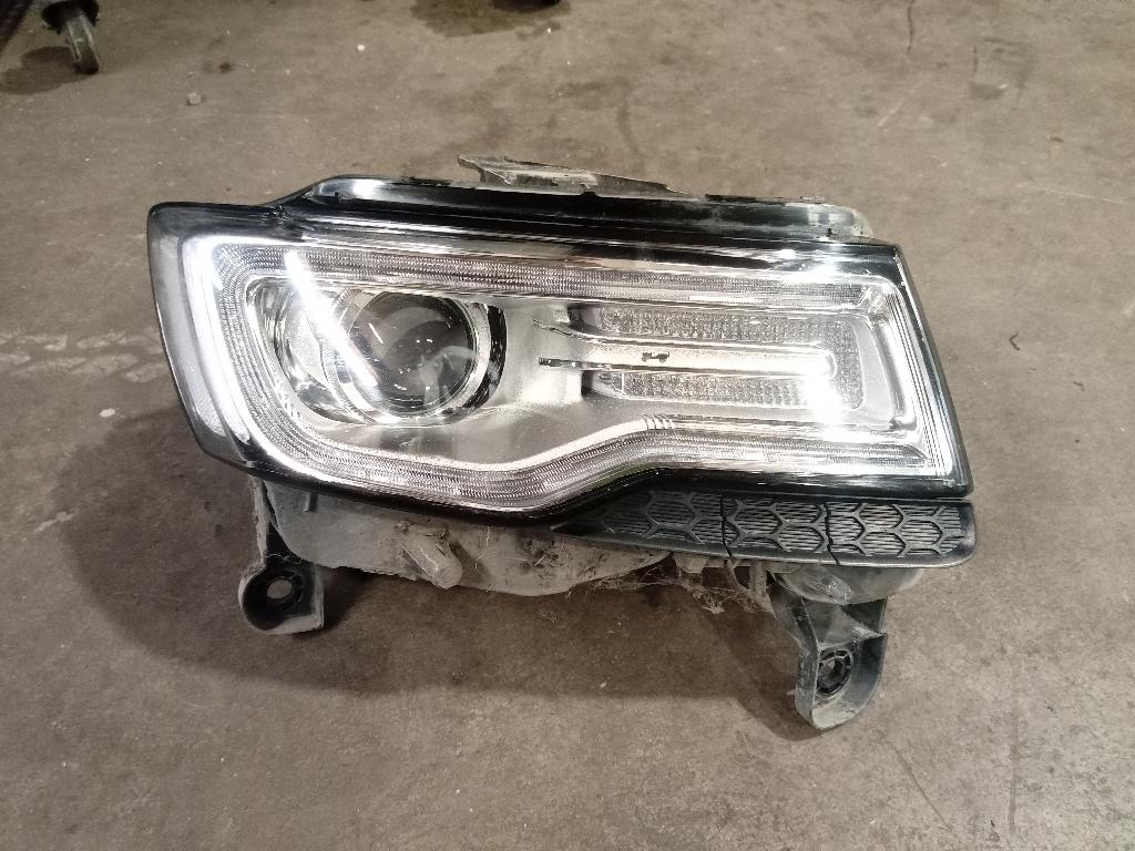 Right Headlight