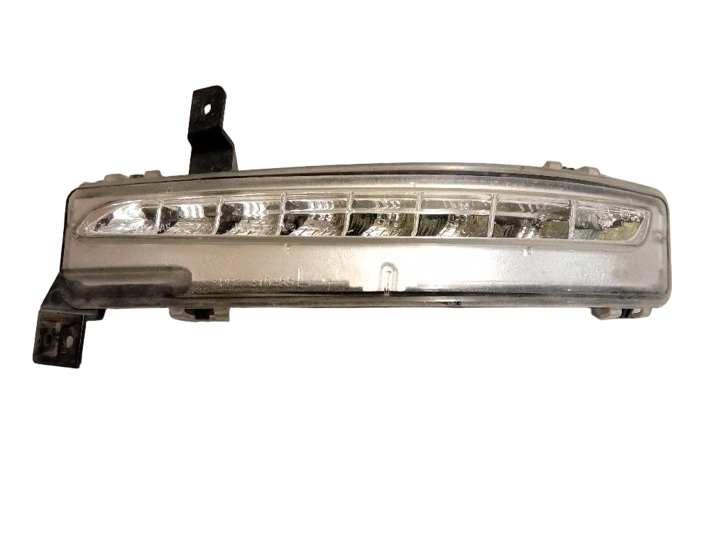 Left Daytime Driver Light