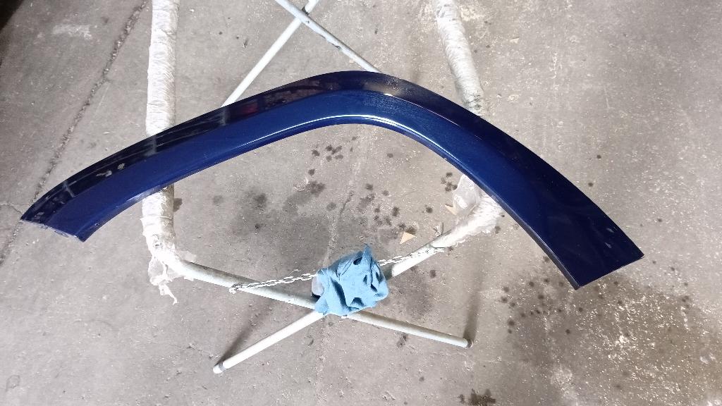 Left Front Guard Flare