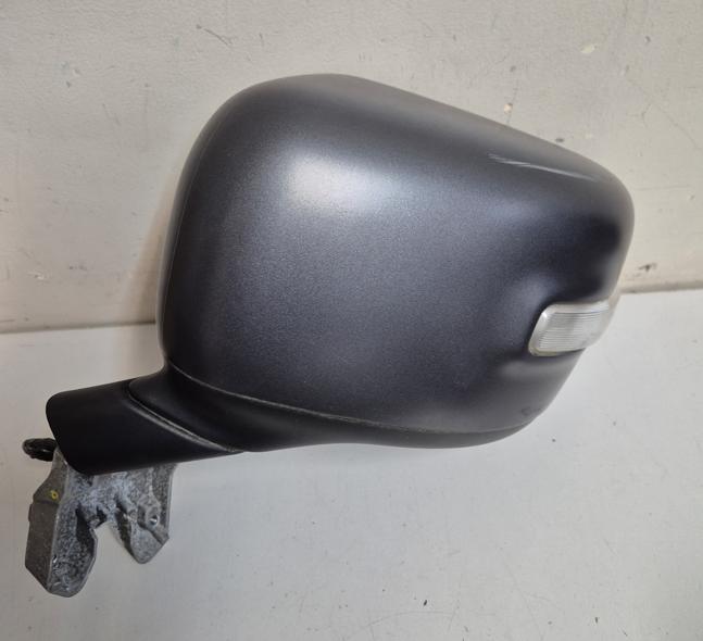 Left Door Mirror
