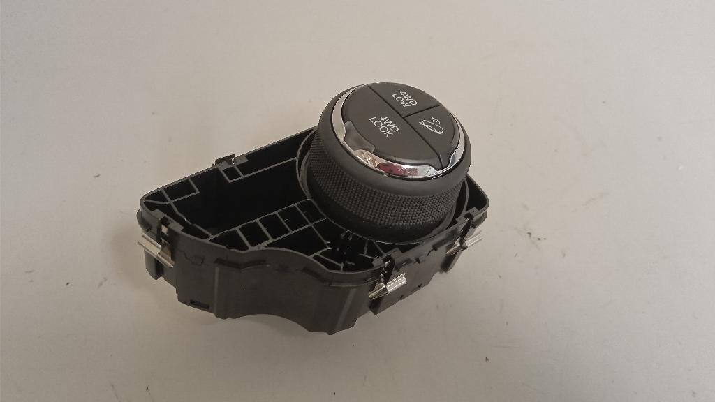 4WD Engagement Switch