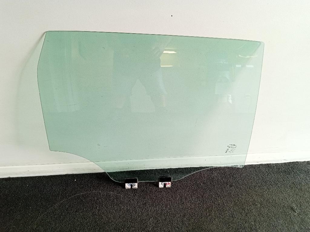 Right Rear Door Glass