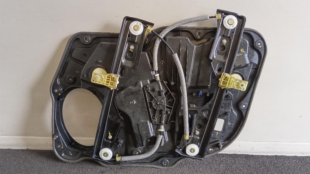 Left Front Door Elec Regulator