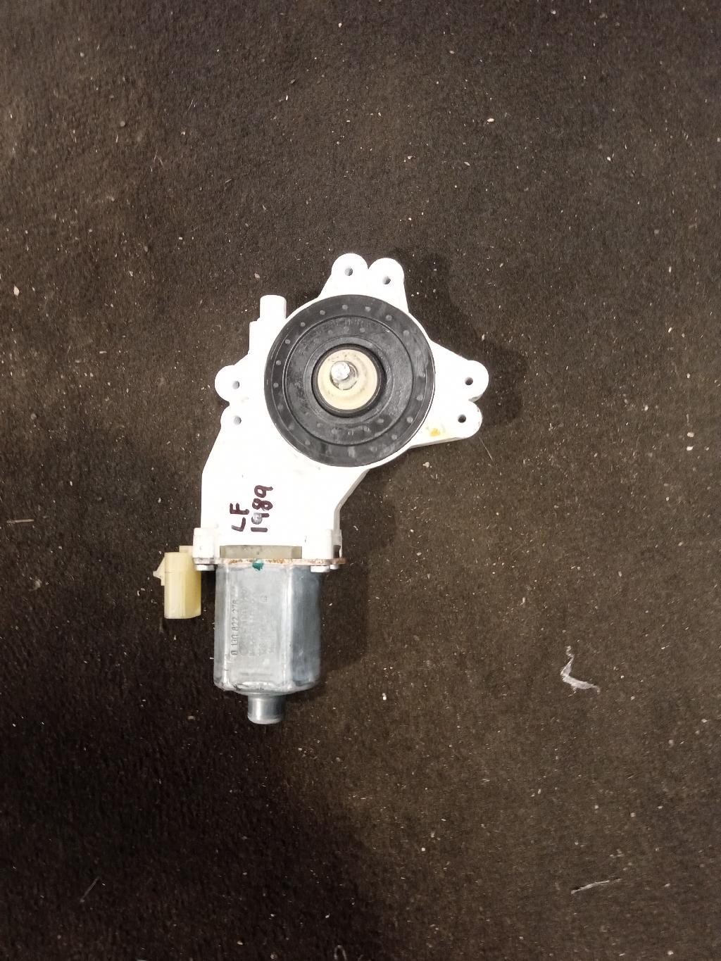 Left Front Door Regulator Motor