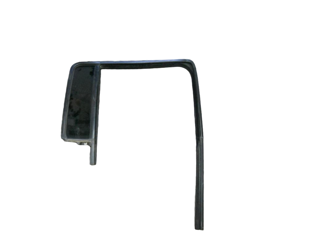 Right Rear Quarter Door Glass