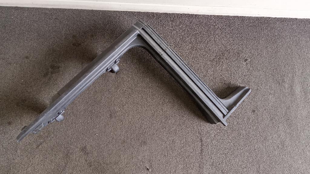 Left Rear Door Glass