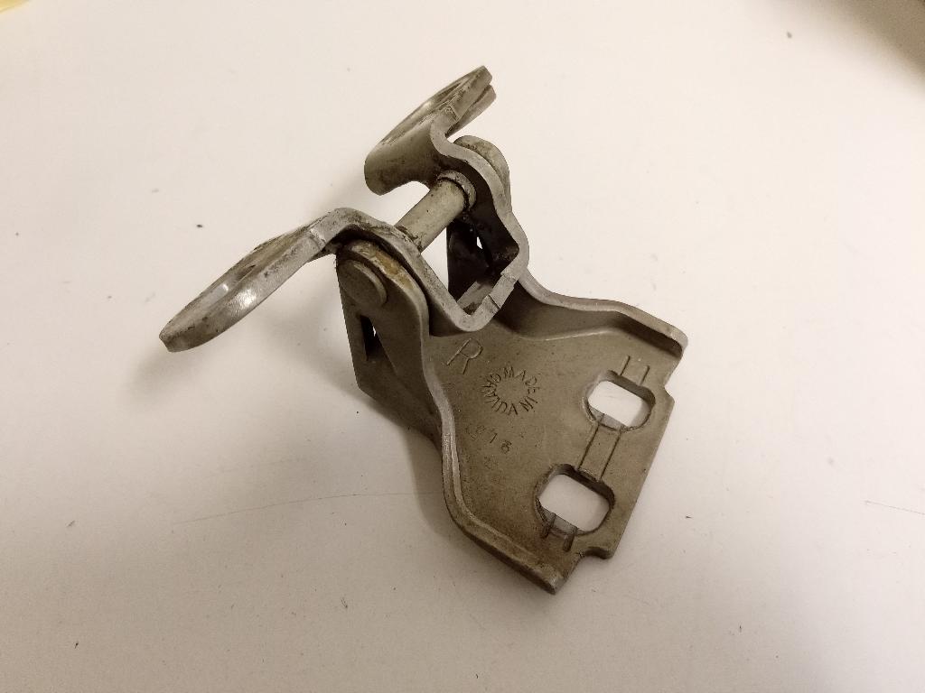 Right Front Door Top Hinge