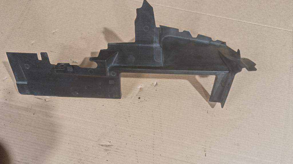 Right Front Radiator Air Deflector