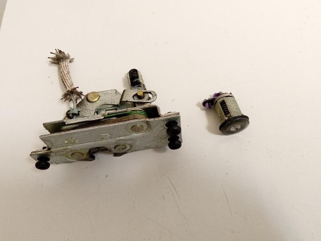 Tailgate Lock Actuator