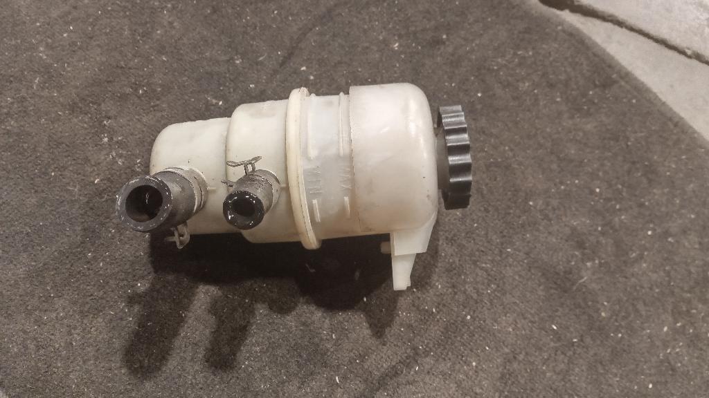 Power Steering Reservoir