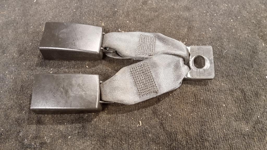 LR/Centre Seat Belt Stalk-