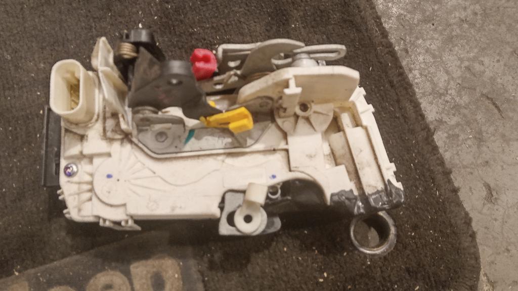 Right Right Door Lock Actuator