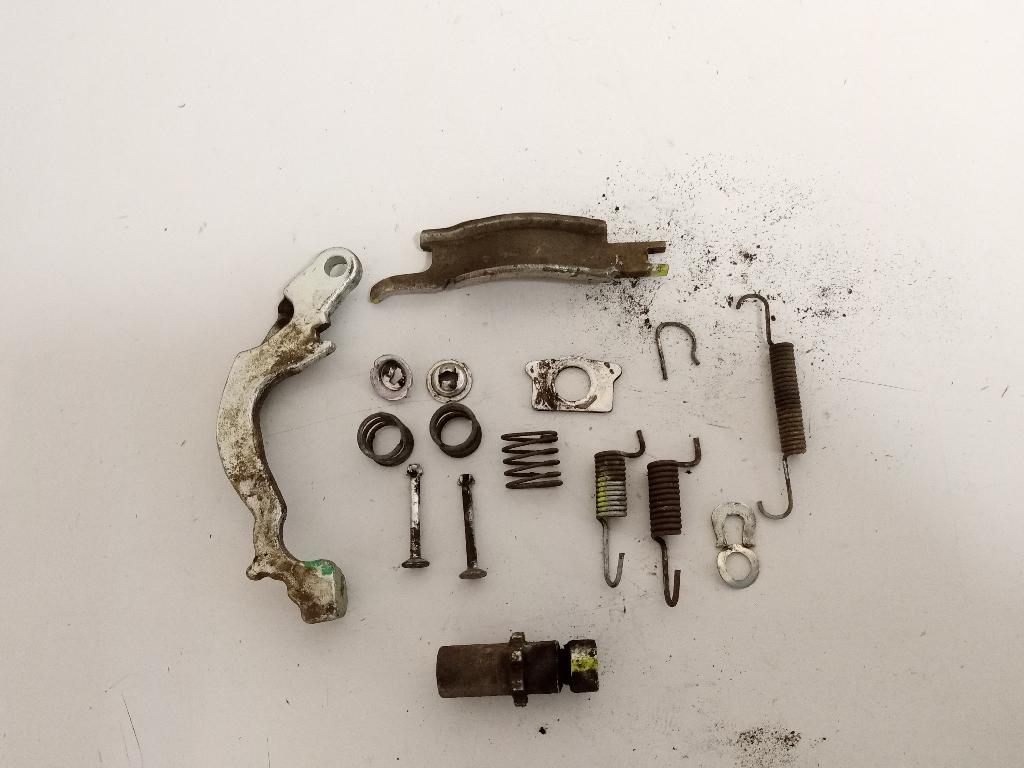 RR Park Brake Hardware Kit