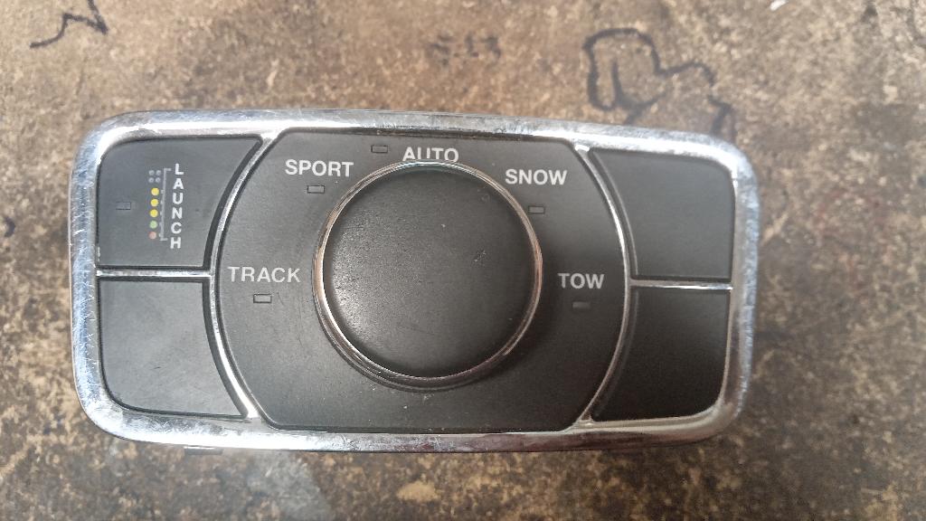 4WD Engagement Switch