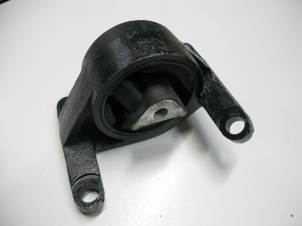 Right Engine Mount