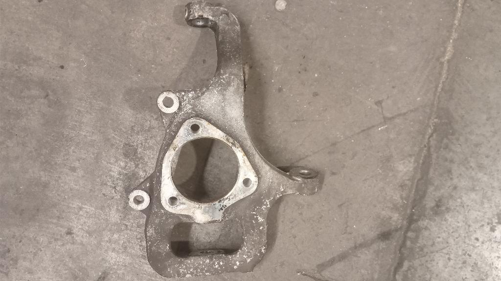 Right Front Hub Carrier