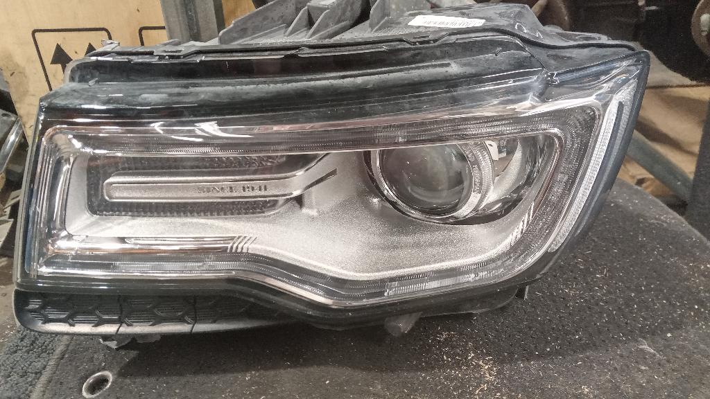 Left Headlight