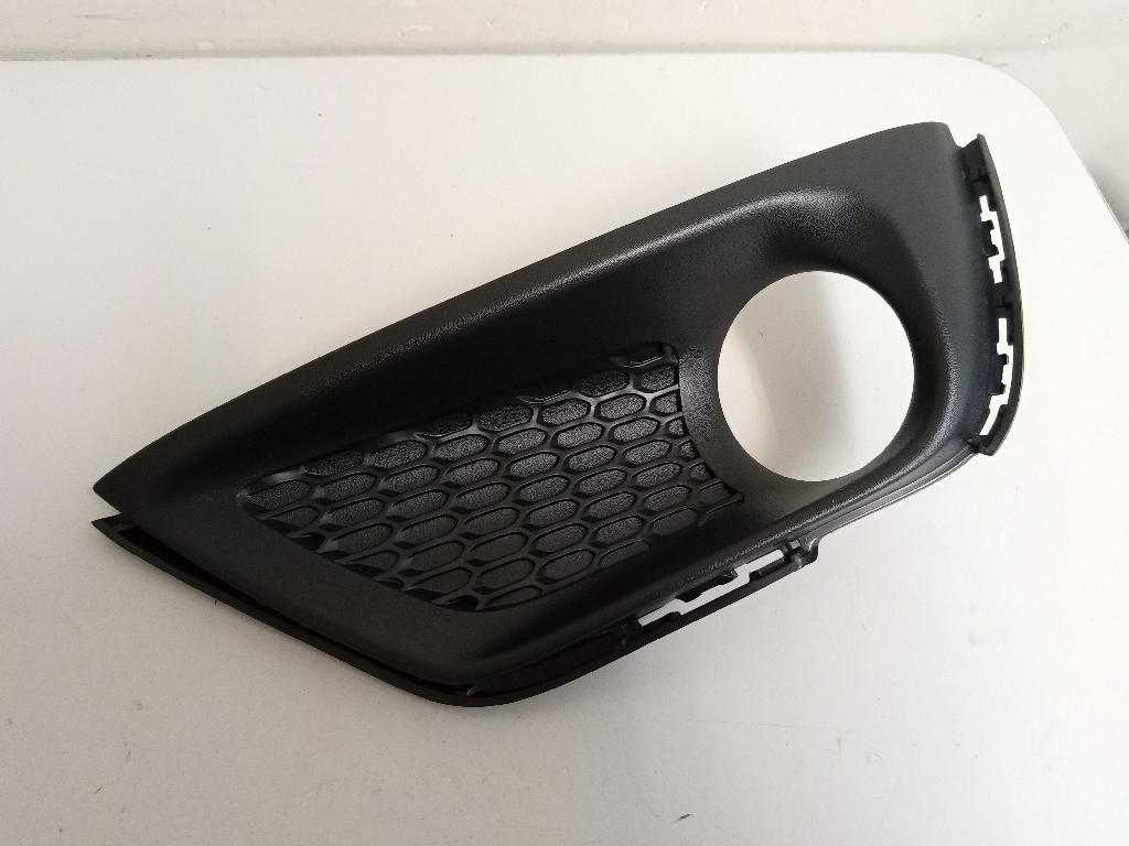 Left Spotlight Bezel