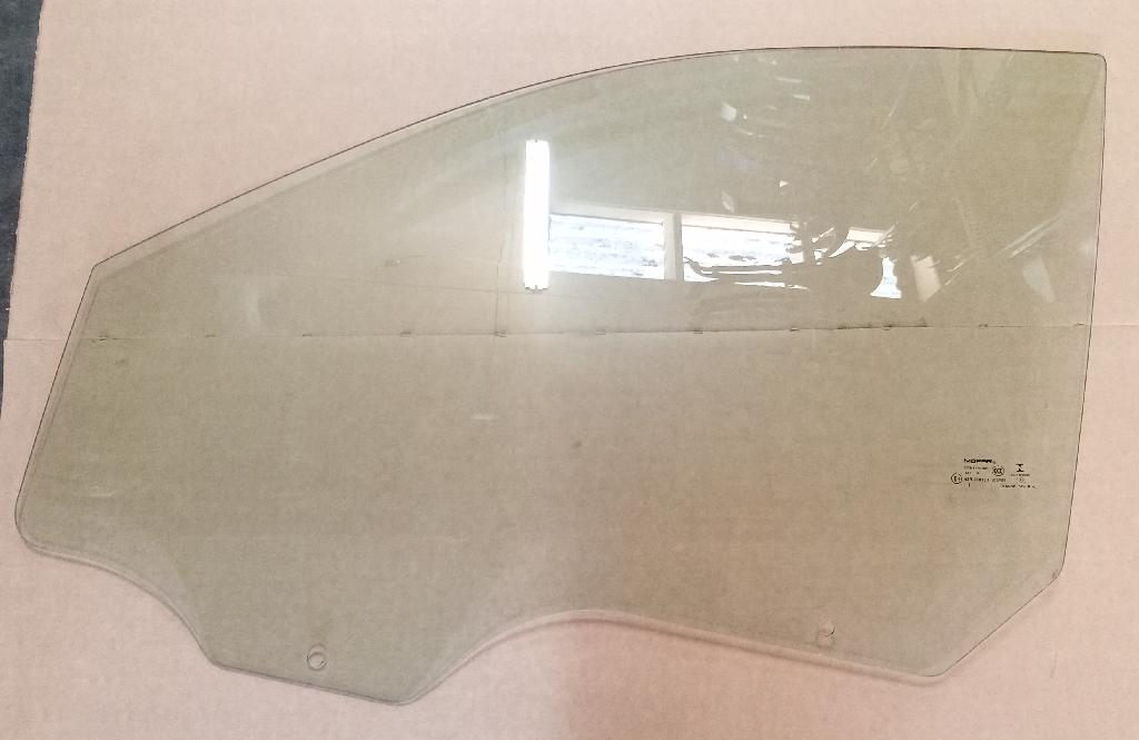 Left Front Door Glass
