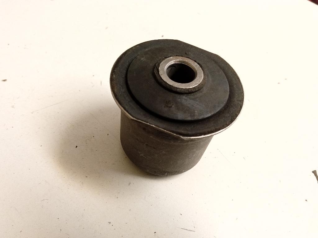 Front Lower Arm Bush-front