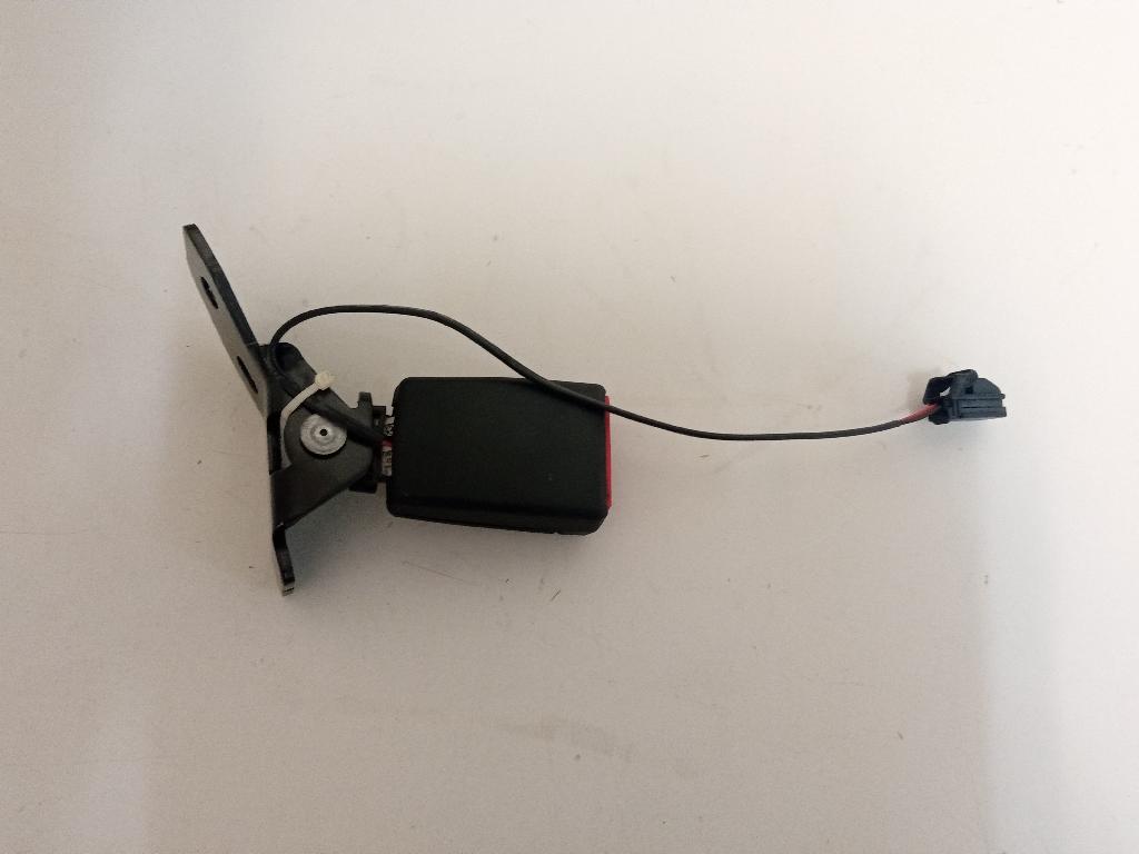 Rear Centre Seat Belt